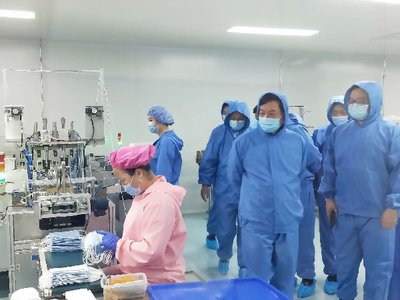 省藥監(jiān)局局長(zhǎng)鄧小川到我市走訪(fǎng)服務(wù)企業(yè)